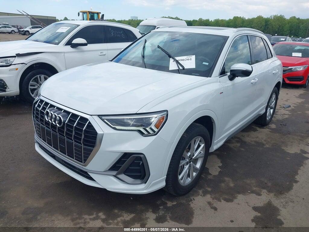 WA1DECF36R1046682 2024 AUDI Q3 photo no. 2
