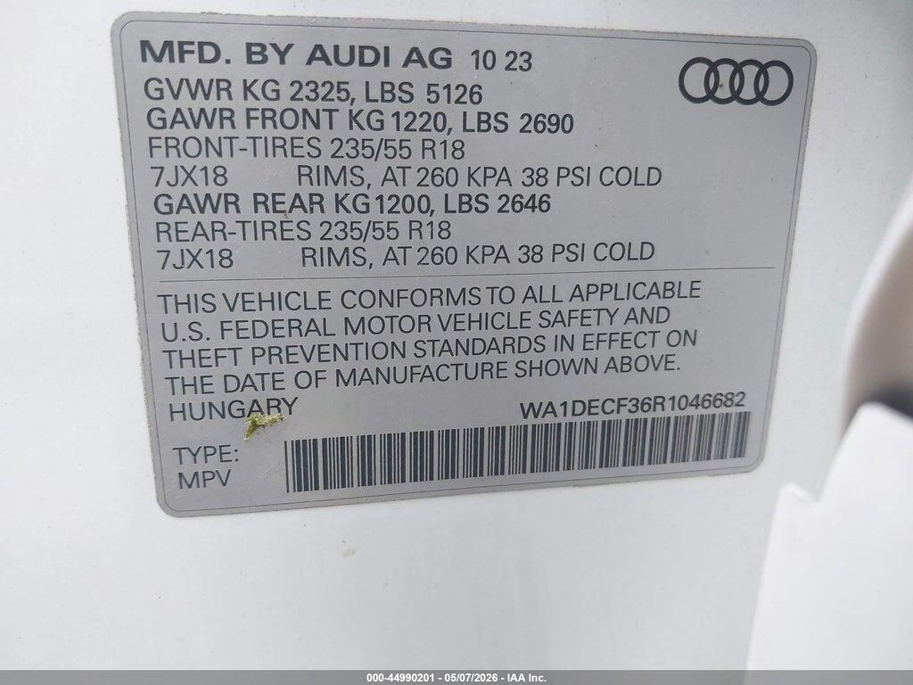 WA1DECF36R1046682 2024 AUDI Q3 photo no. 9