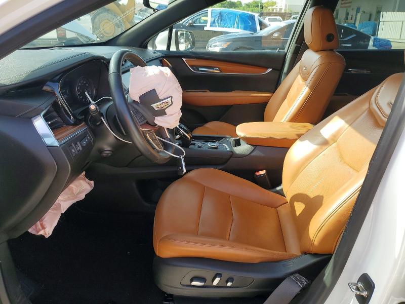 2022 CADILLAC XT5 PREMIUM LUXURY — Фото 7 из 13