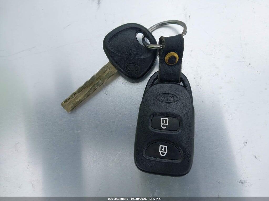 5XYKT4A67DG354138 2013 KIA SORENTO photo no. 11