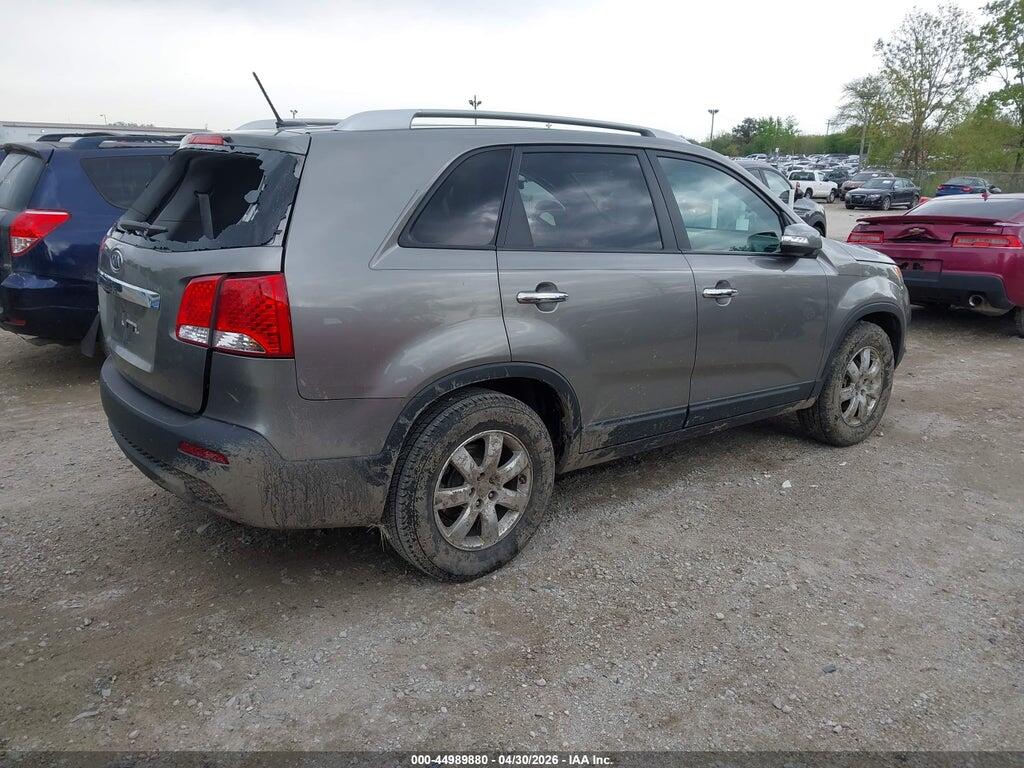 5XYKT4A67DG354138 2013 KIA SORENTO photo no. 4