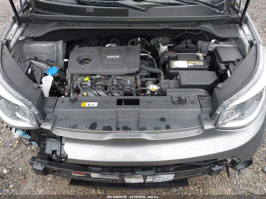 KNDJN2A28H7491812 2017 KIA SOUL photo no. 10