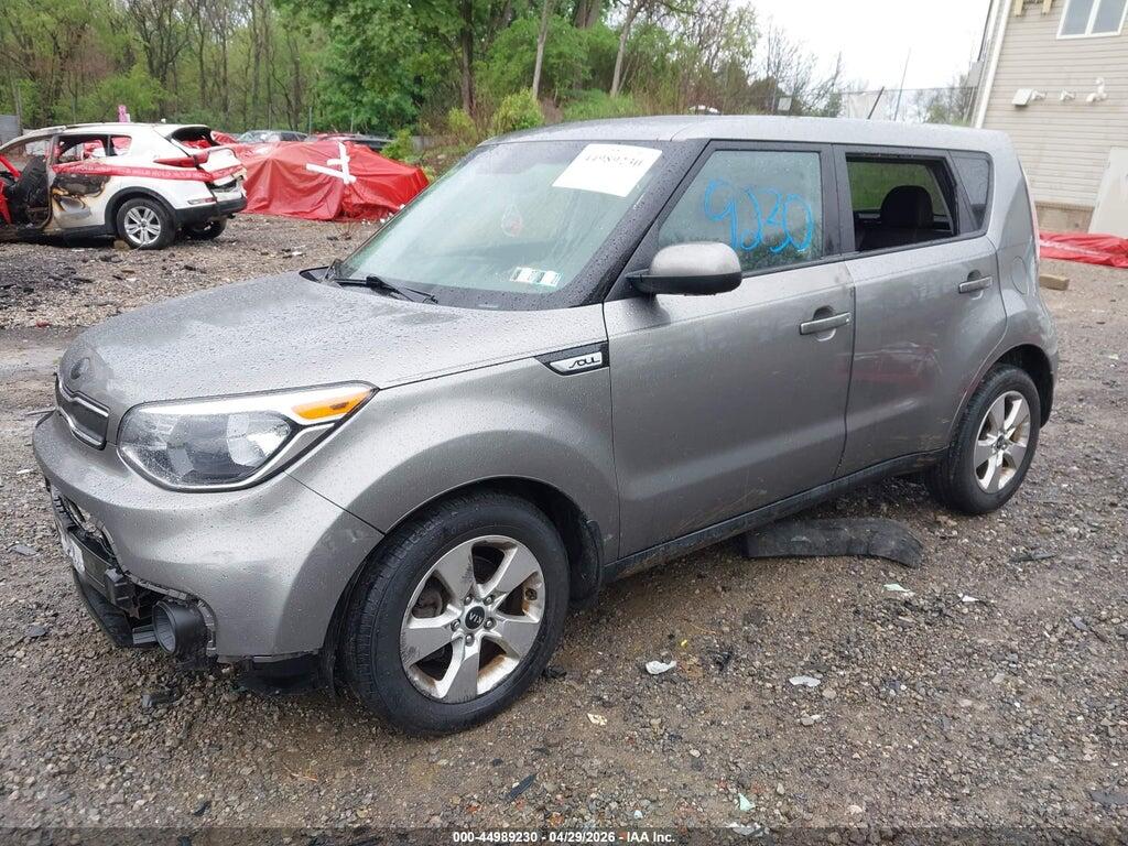 KNDJN2A28H7491812 2017 KIA SOUL photo no. 2