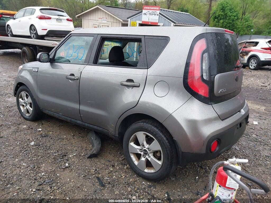 KNDJN2A28H7491812 2017 KIA SOUL photo no. 3