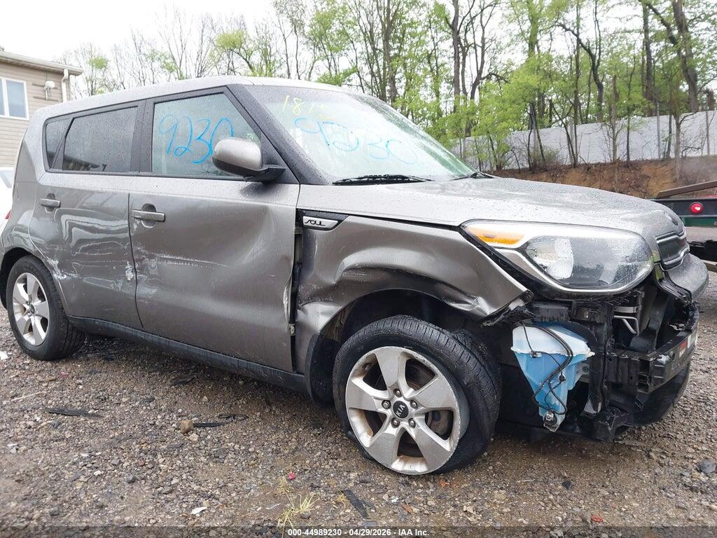KNDJN2A28H7491812 2017 KIA SOUL photo no. 6