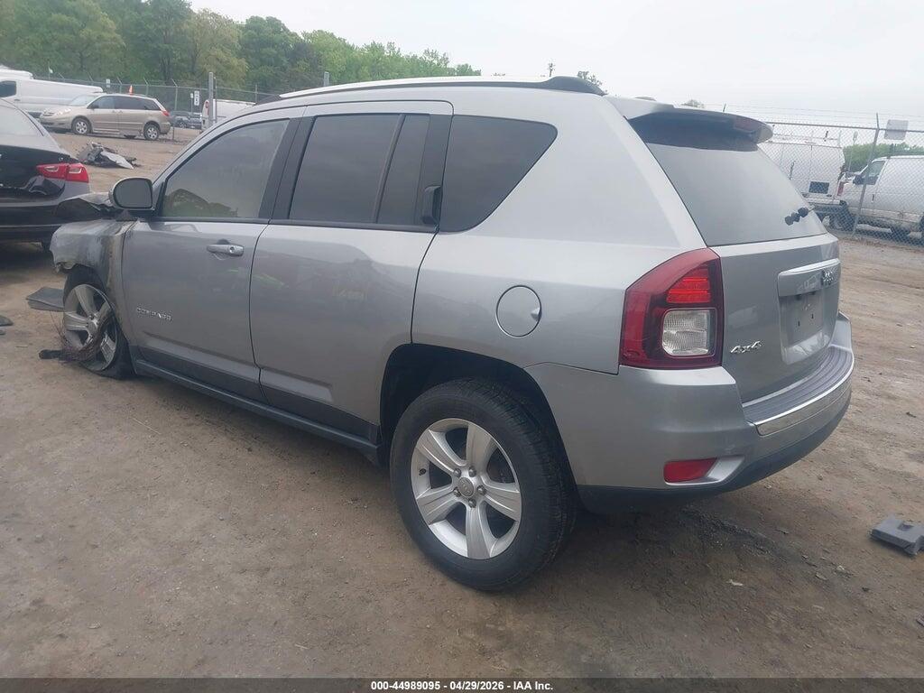 1C4NJDEB5FD304074 2015 JEEP COMPASS photo no. 3