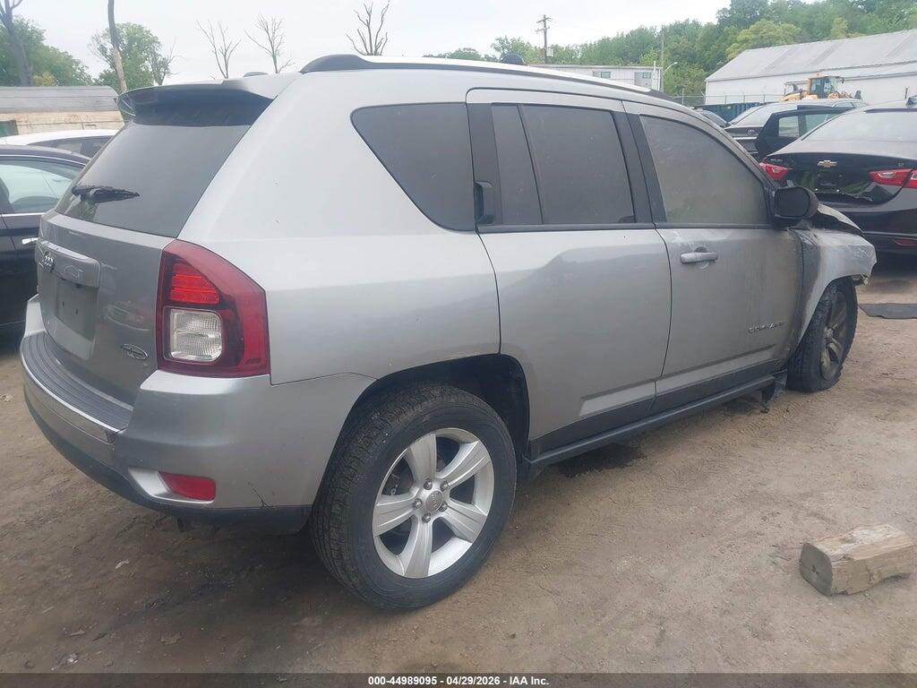 1C4NJDEB5FD304074 2015 JEEP COMPASS photo no. 4