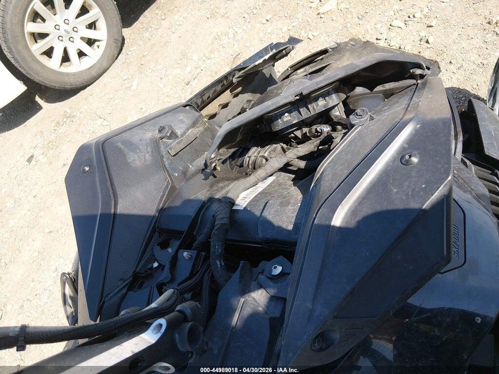 2BPSTMHD1HV000385 2017 SKI-DOO SUMMIT 850 SP photo no. 7