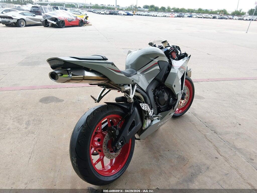 JH2PC40H4TK300336 2026 HONDA CBR600 photo no. 4