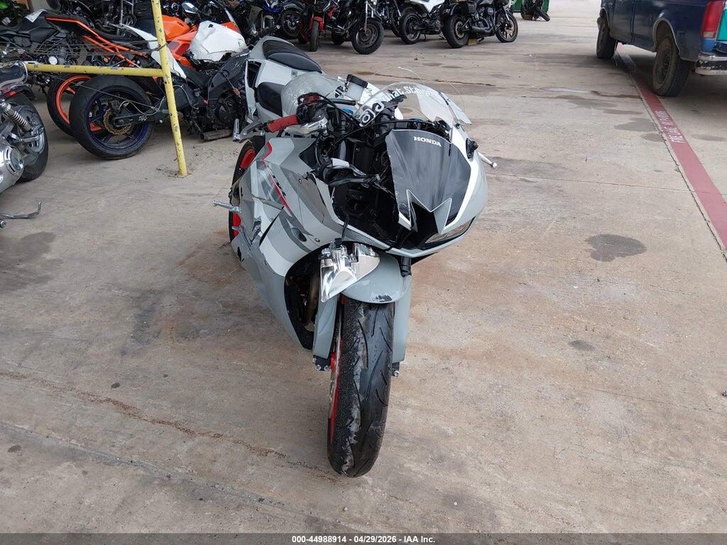 JH2PC40H4TK300336 2026 HONDA CBR600 photo no. 5