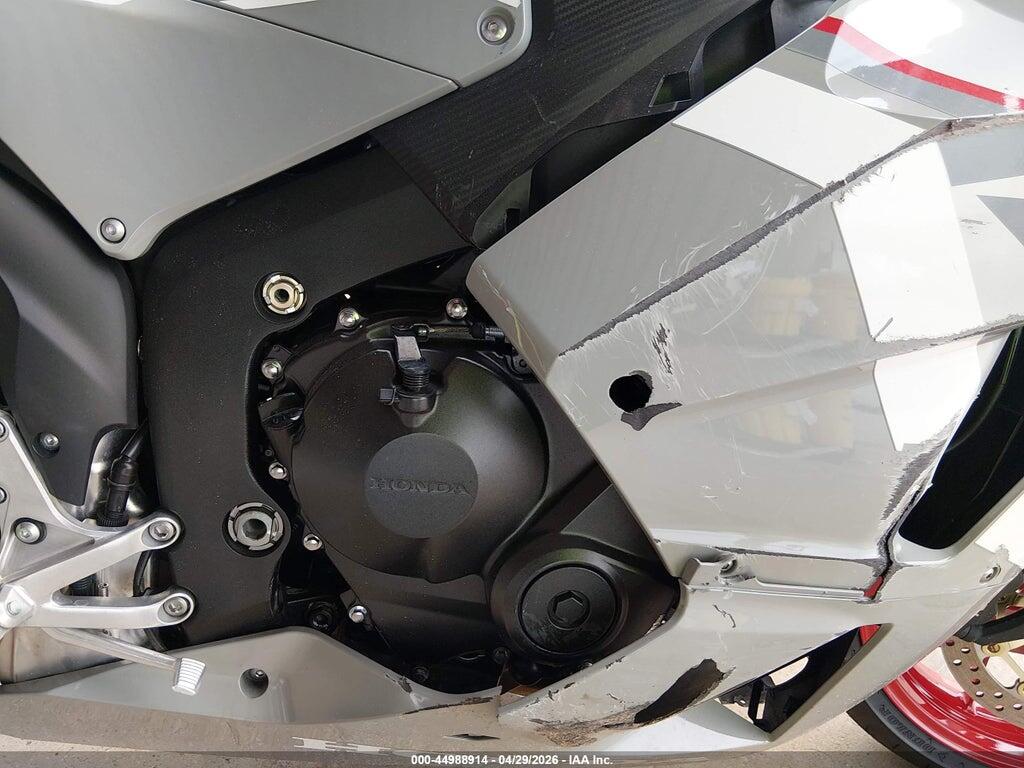 JH2PC40H4TK300336 2026 HONDA CBR600 photo no. 8