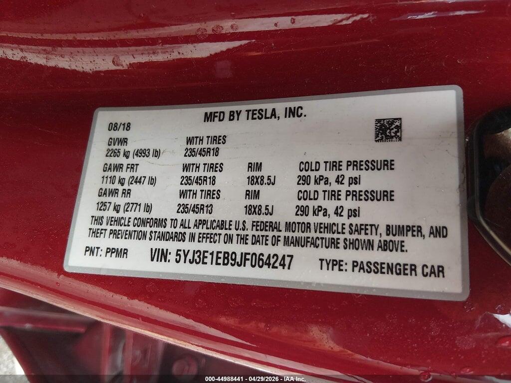5YJ3E1EB9JF064247 2018 TESLA MODEL 3 photo no. 9