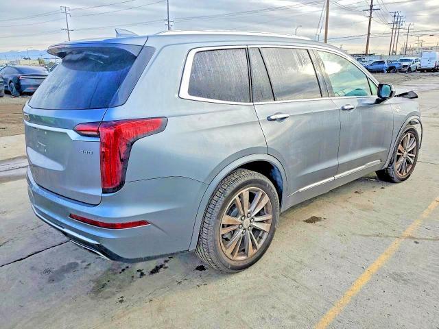 2022 CADILLAC XT6 PREMIUM LUXURY — Фото 3 из 13