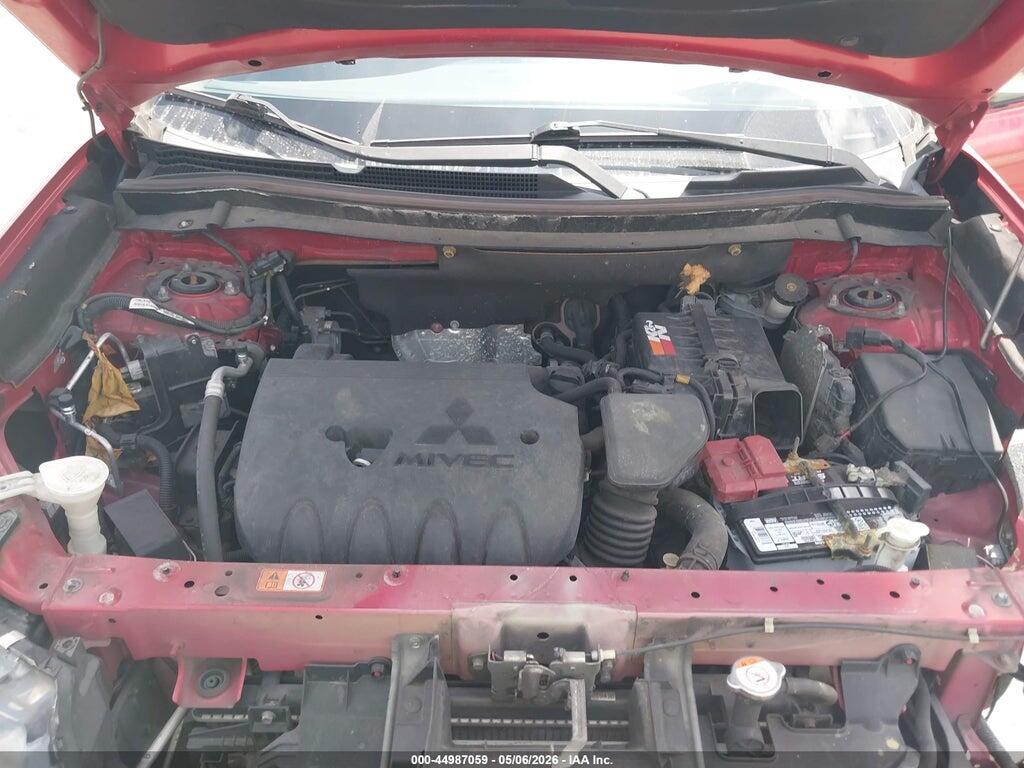 JA4AD2A30JZ006997 2018 MITSUBISHI OUTLANDER photo no. 10
