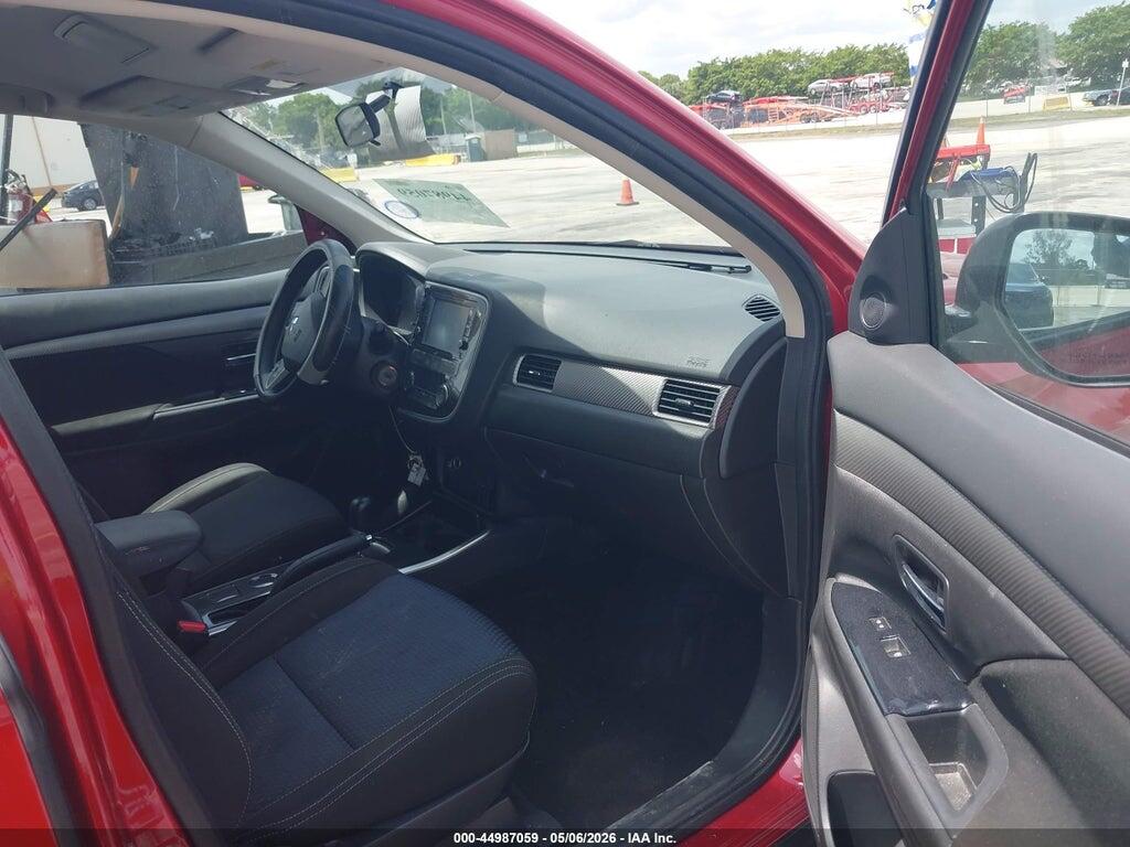 JA4AD2A30JZ006997 2018 MITSUBISHI OUTLANDER photo no. 5
