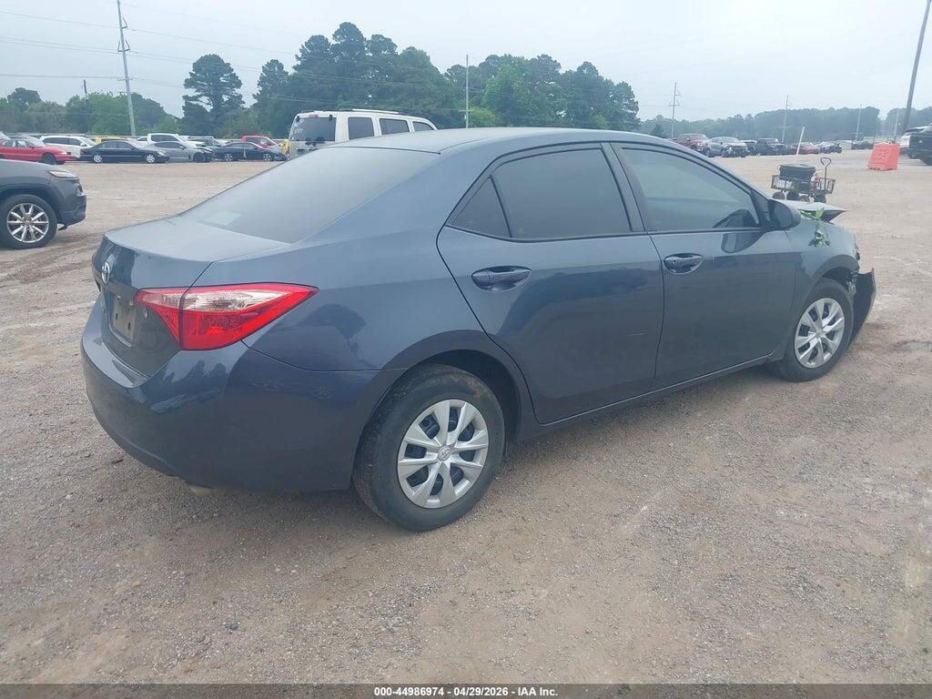 5YFBURHE3JP780911 2018 TOYOTA COROLLA photo no. 4