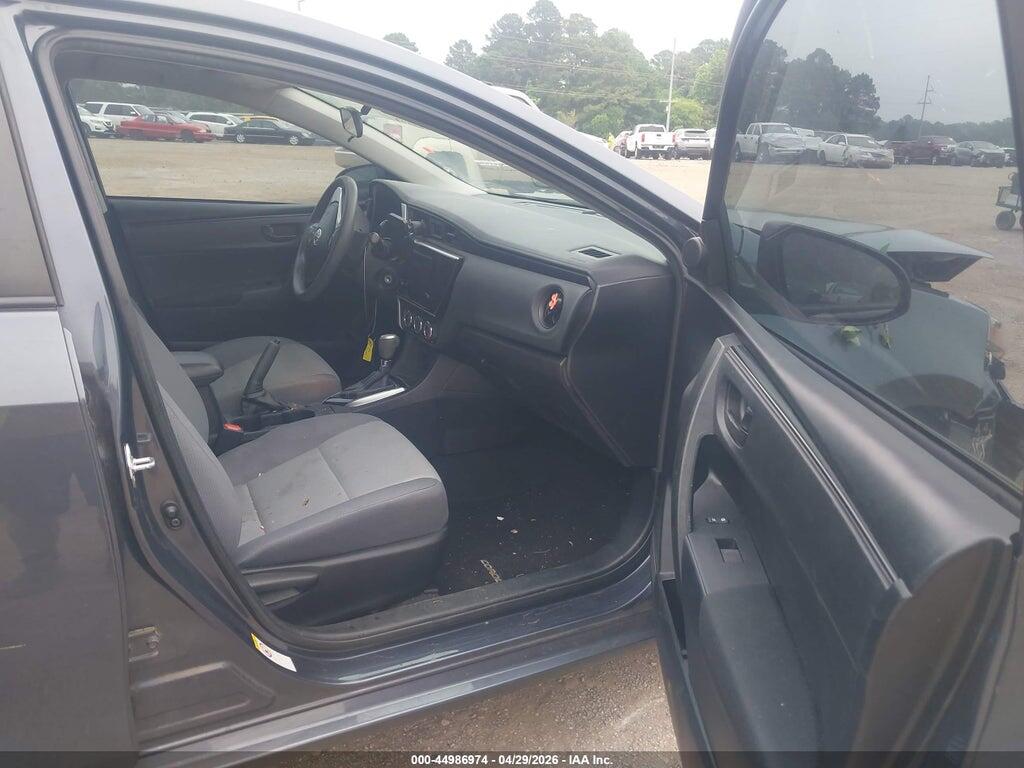 5YFBURHE3JP780911 2018 TOYOTA COROLLA photo no. 5