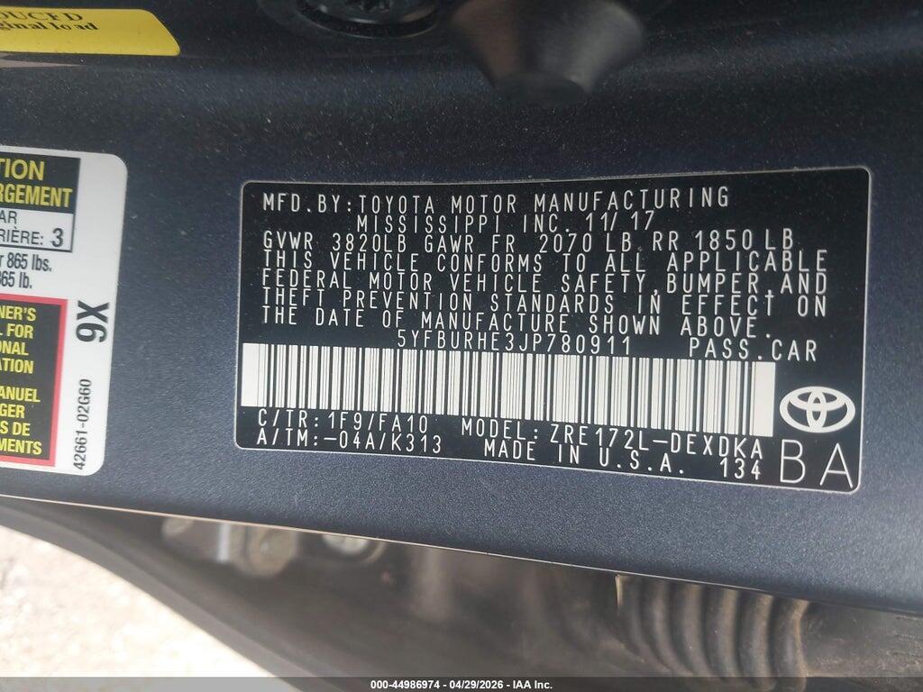 5YFBURHE3JP780911 2018 TOYOTA COROLLA photo no. 9