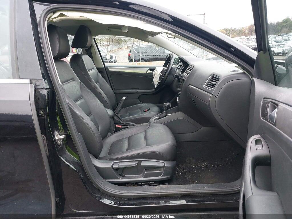 3VWDB7AJ8HM374034 2017 VOLKSWAGEN JETTA photo no. 5