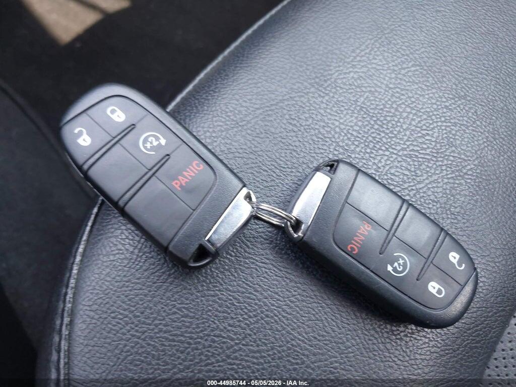 3C4NJDCBXJT457491 2018 JEEP COMPASS photo no. 11