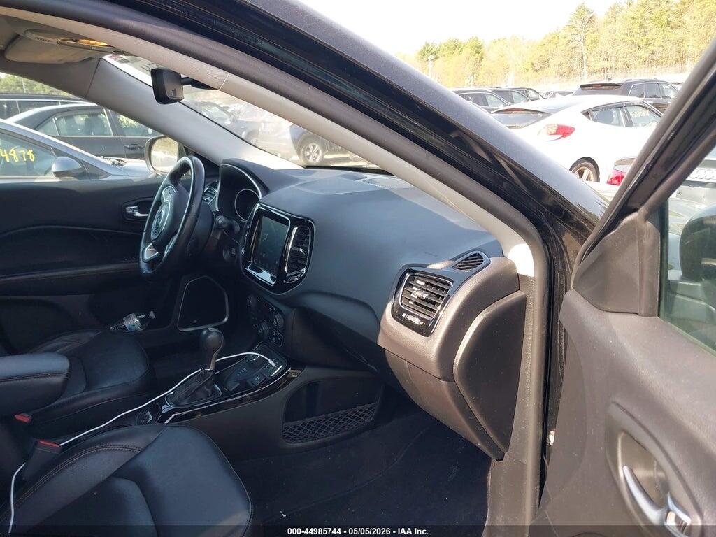 3C4NJDCBXJT457491 2018 JEEP COMPASS photo no. 5