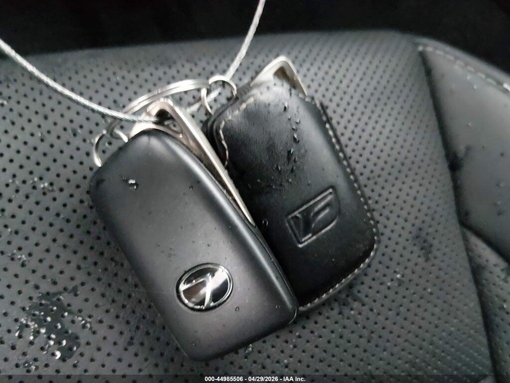 JTHGZ1B20N5054349 2022 LEXUS IS 350 photo no. 11