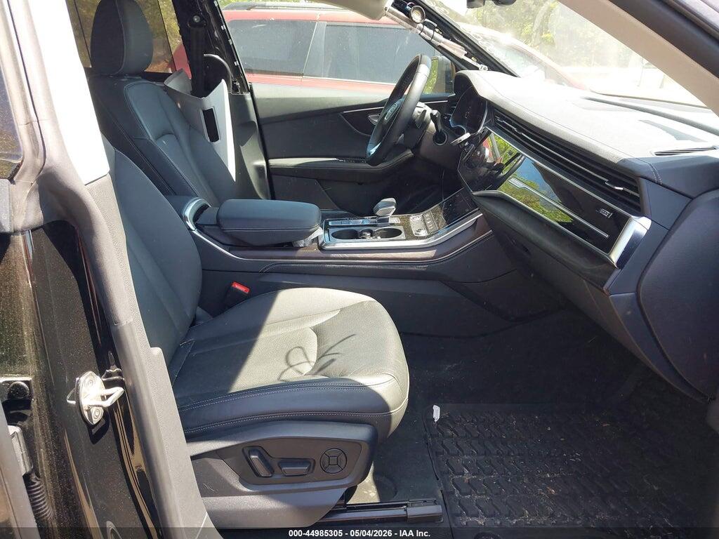 WA1EVBF11PD010875 2023 AUDI Q8 photo no. 5