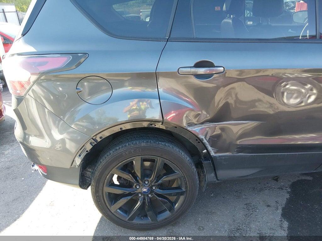 1FMCU0GD4HUB15923 2017 FORD ESCAPE photo no. 6