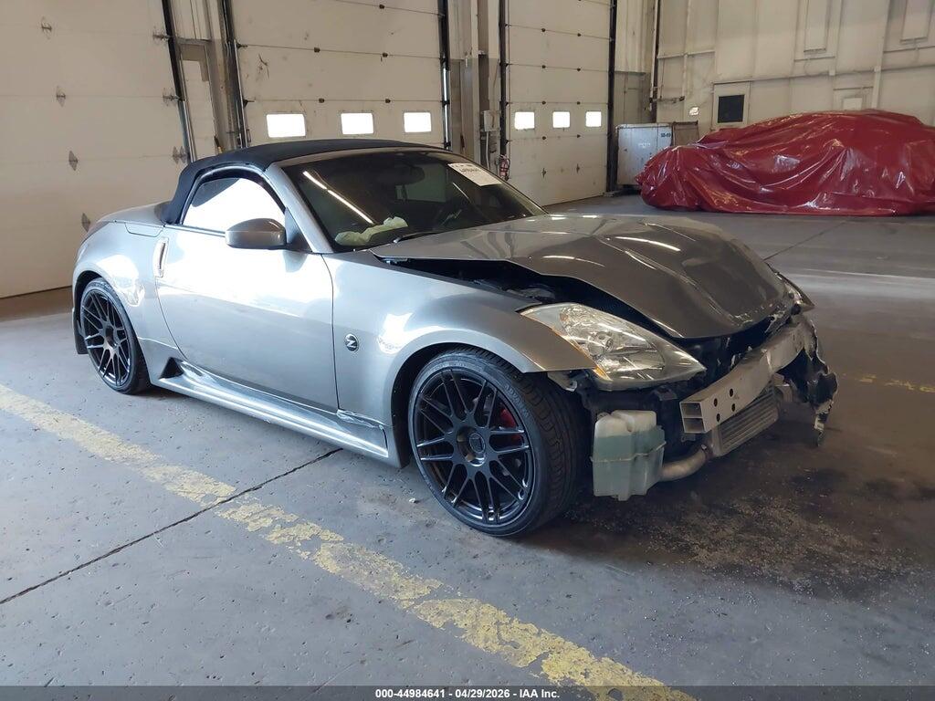 JN1AZ36A15M752241 2005 NISSAN 350Z photo no. 1