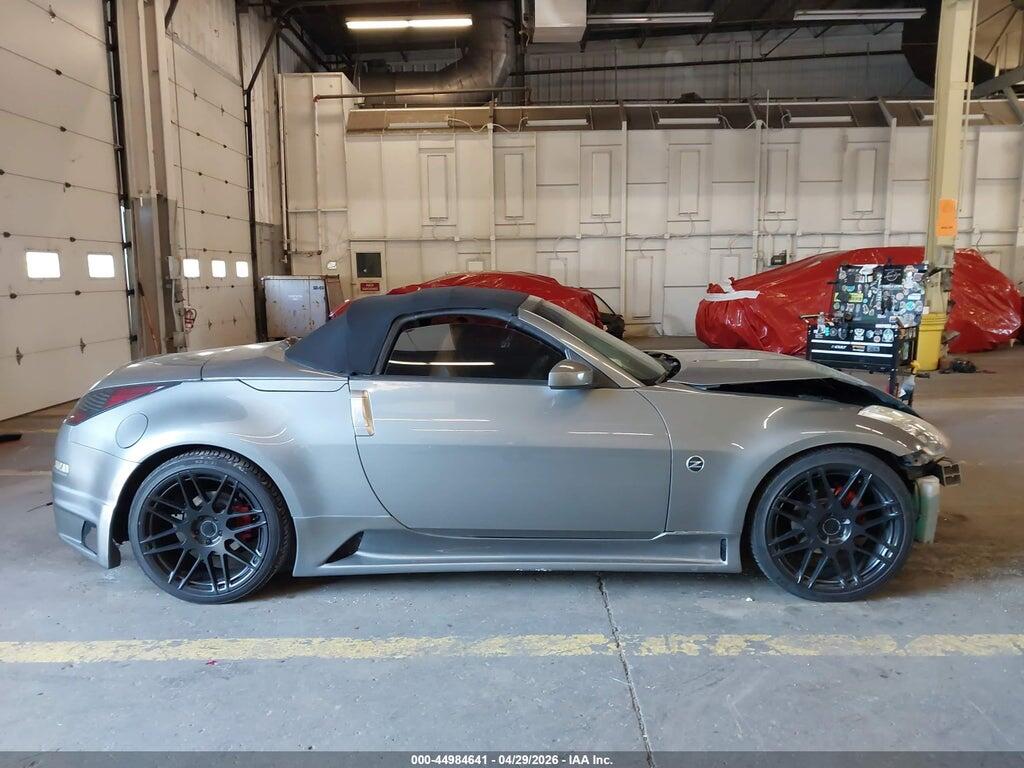 JN1AZ36A15M752241 2005 NISSAN 350Z photo no. 12