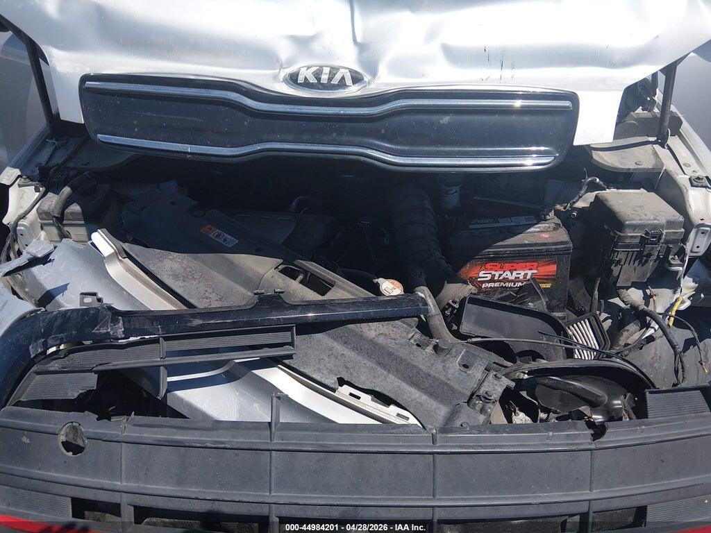 KNDJX3AA2J7533243 2018 KIA SOUL photo no. 10