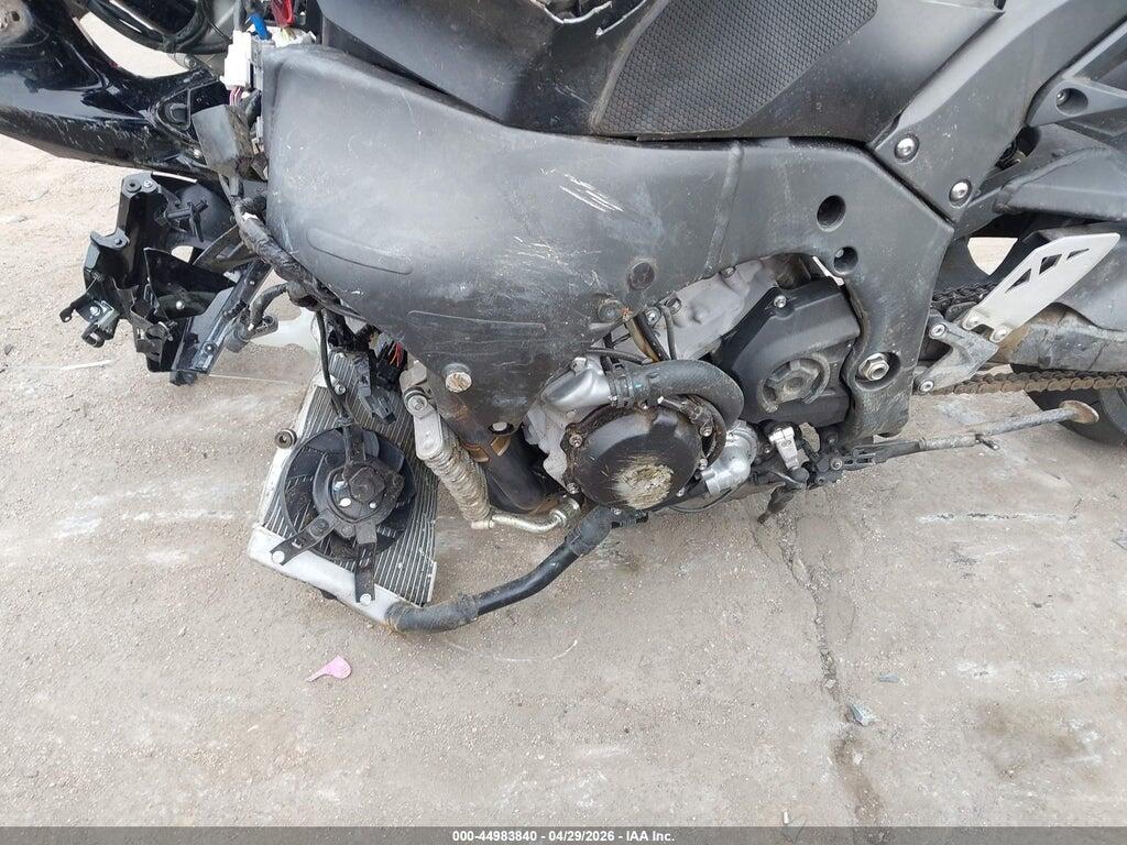 JKBZXVM12RA007600 2024 KAWASAKI ZX1002 photo no. 9