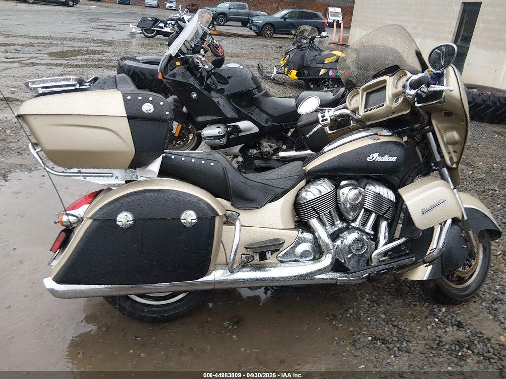 56KTRABB8L3389586 2020 INDIAN MOTORCYCLE CO. ROADMASTER photo no. 11