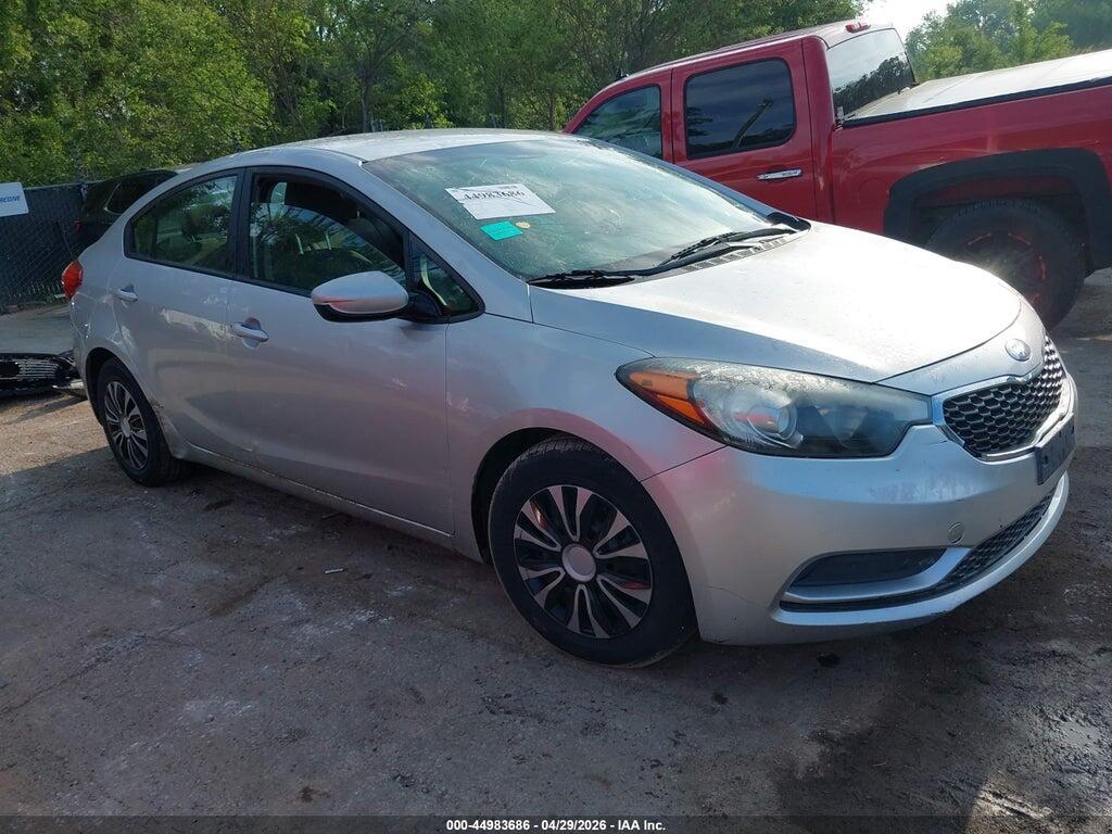 KNAFK4A63F5433240 2015 KIA FORTE photo no. 1
