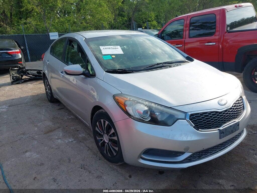 KNAFK4A63F5433240 2015 KIA FORTE photo no. 6