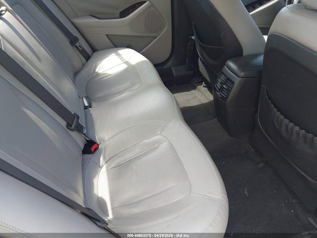 KNAGN4A76B5158767 2011 KIA OPTIMA photo no. 8