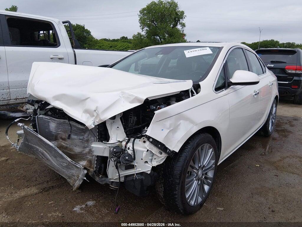 1G4PS5SK3E4217333 2014 BUICK VERANO photo no. 2