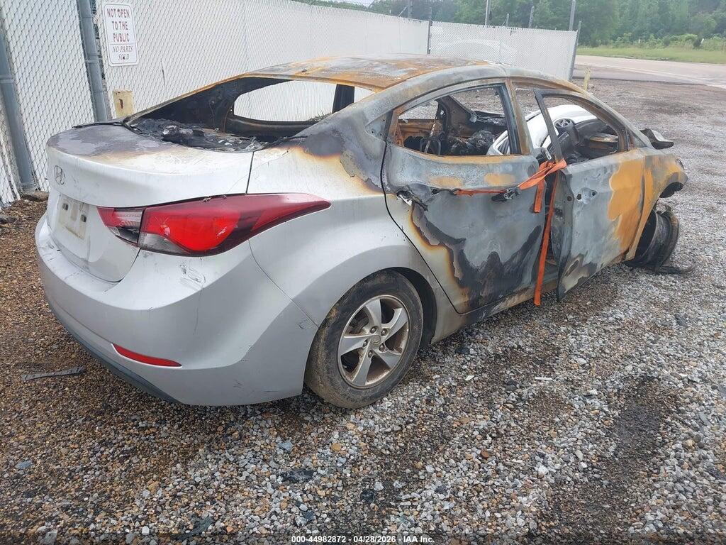 5NPDH4AE8FH566527 2015 HYUNDAI ELANTRA photo no. 4