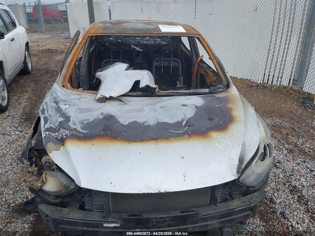5NPDH4AE8FH566527 2015 HYUNDAI ELANTRA photo no. 6