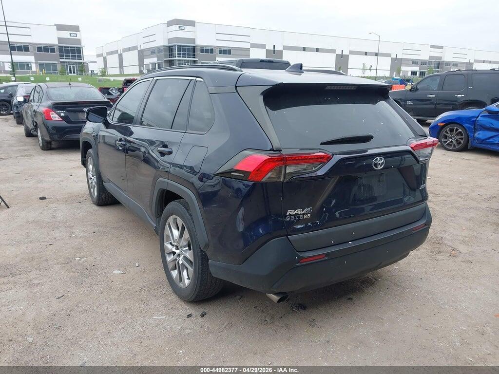 2T3C1RFV7MC086864 2021 TOYOTA RAV4 photo no. 3