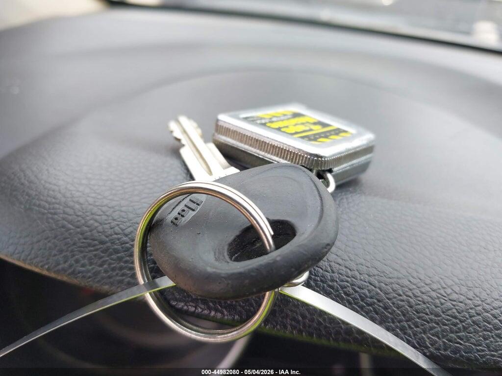 5NPDH4AE6FH573220 2015 HYUNDAI ELANTRA photo no. 11