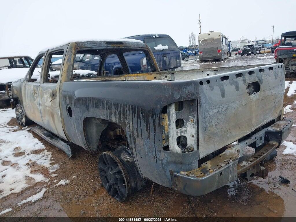 1GC4K1E87DF103077 2013 CHEVROLET SILVERADO 3500HD photo no. 3
