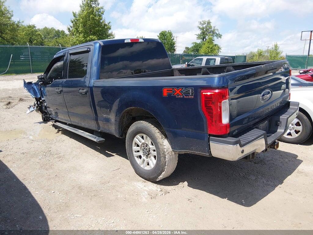 1FT7W2BT2HEB45989 2017 FORD F-250 photo no. 3