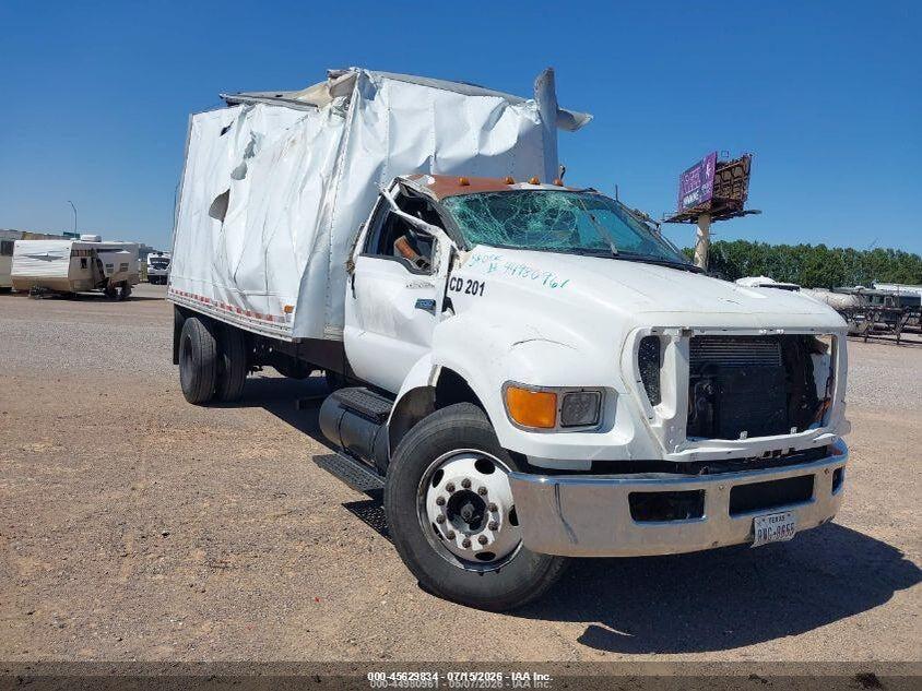3FRNF65N45V103953 2005 FORD F-650 photo no. 2