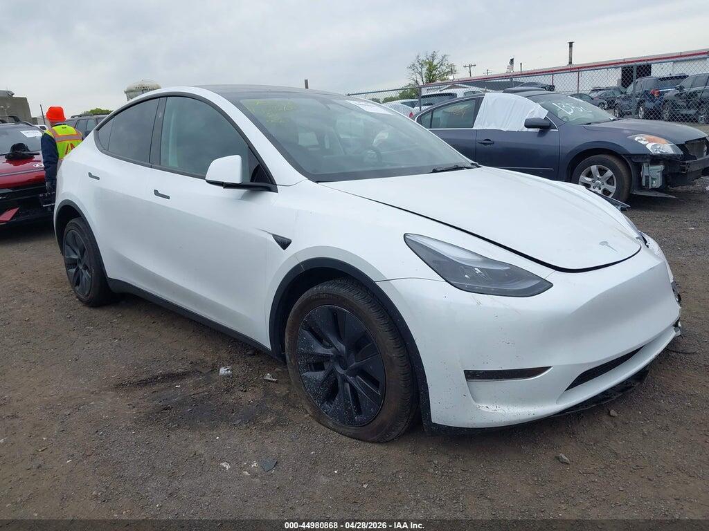 7SAYGDEDXSA374010 2025 TESLA MODEL Y photo no. 1