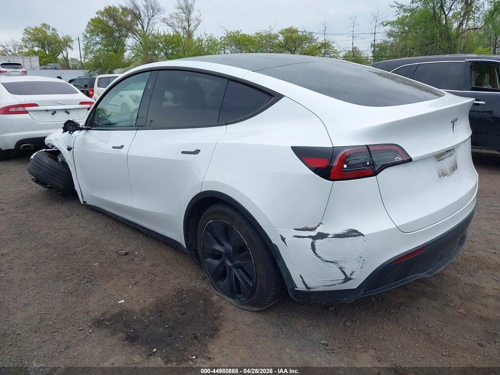 7SAYGDEDXSA374010 2025 TESLA MODEL Y photo no. 3