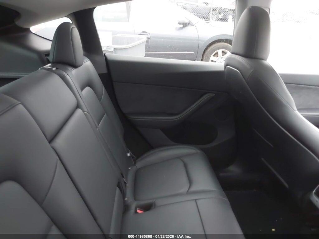 7SAYGDEDXSA374010 2025 TESLA MODEL Y photo no. 8