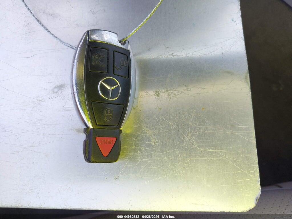 WDBUF56XX9B390171 2009 MERCEDES-BENZ E 350 photo no. 11