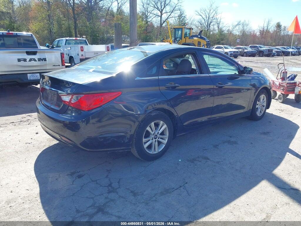 5NPEB4AC1DH756557 2013 HYUNDAI SONATA photo no. 4