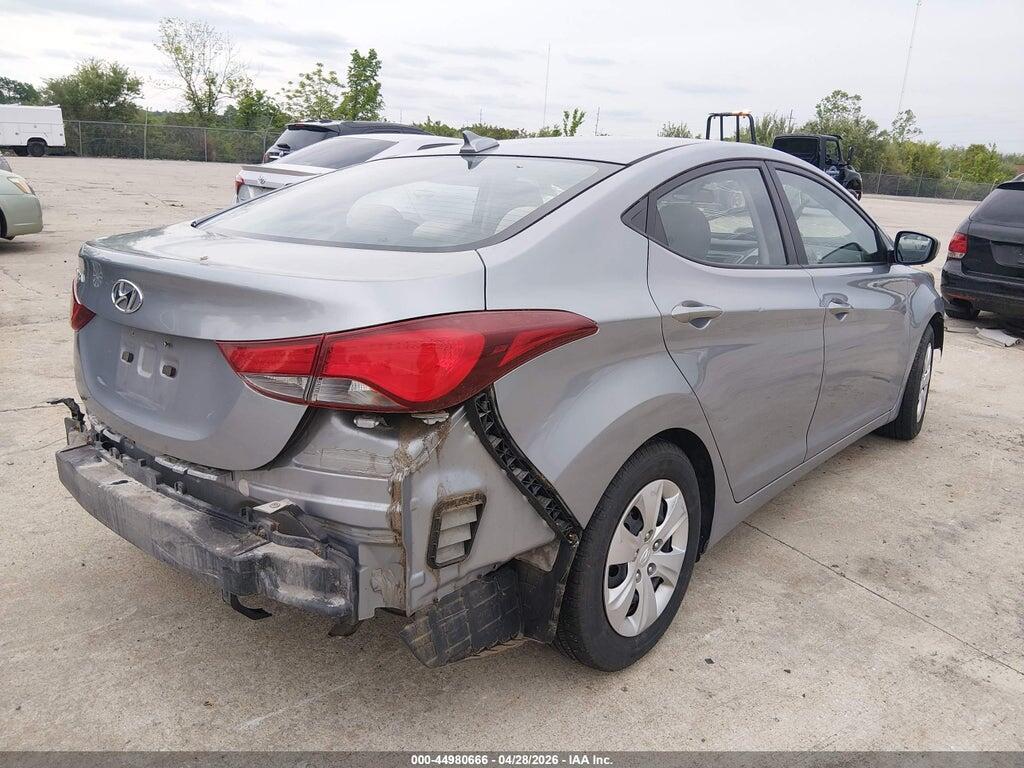 5NPDH4AE7GH736328 2016 HYUNDAI ELANTRA photo no. 4